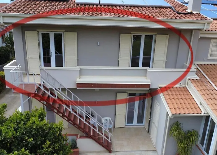 Апартаменты Lenza *